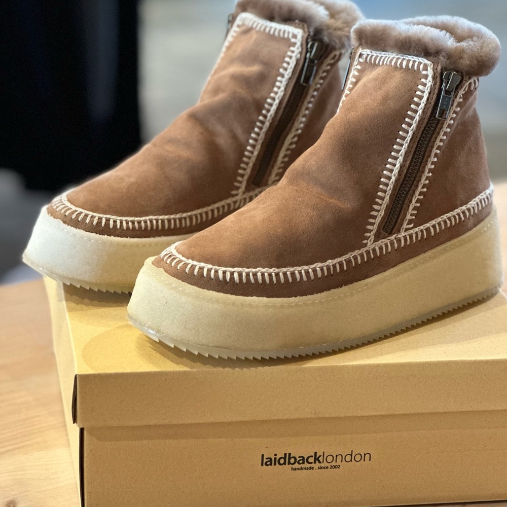 Shearling lined suede boots